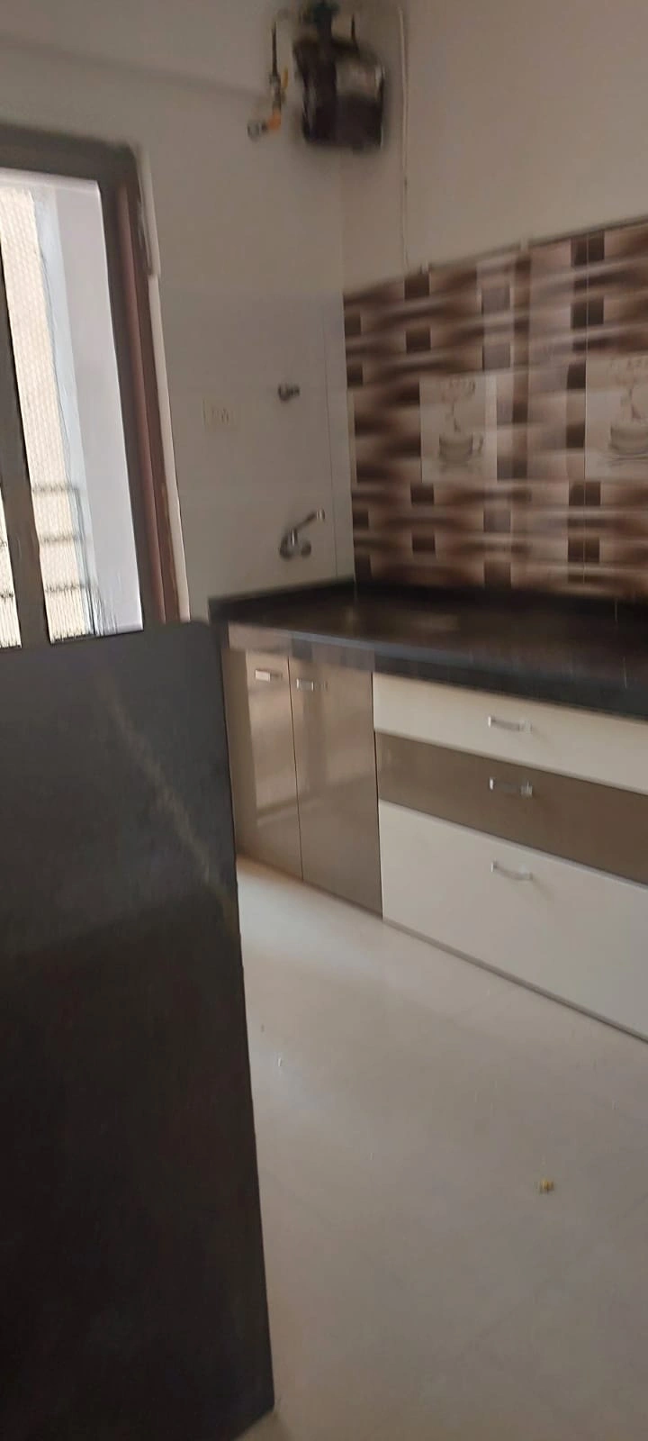 2 BHK Flat for Rent in sethia link view, Goregaon West
